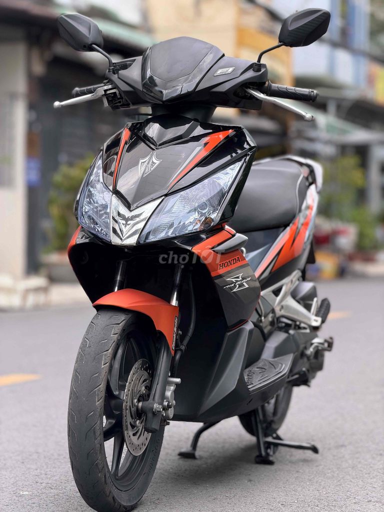 Honda Air Blade 2011 - ảnh 4