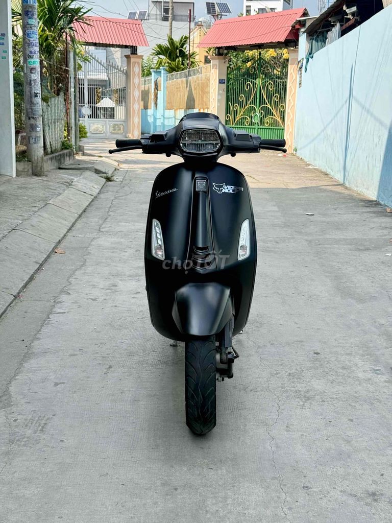 Vespa Sprint 2022 - ảnh 1