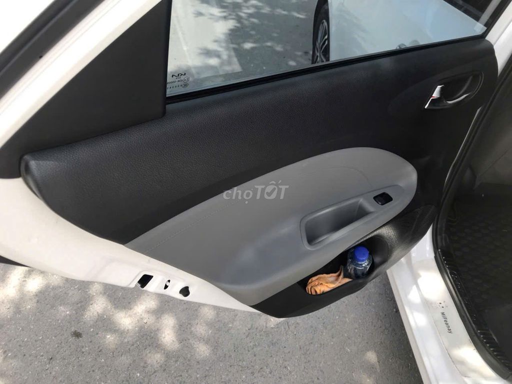 Kia Soluto 2019 - ảnh 5