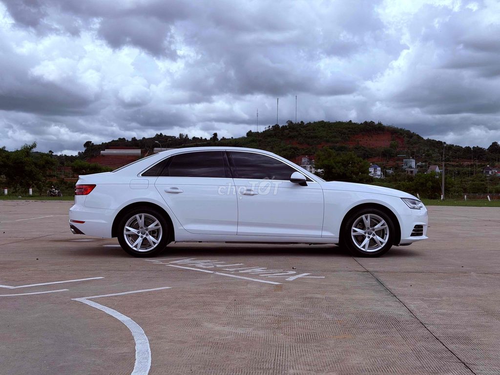 Audi A4 2016 - ảnh 3