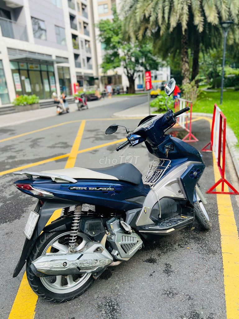 Honda Air Blade 2016 - ảnh 2