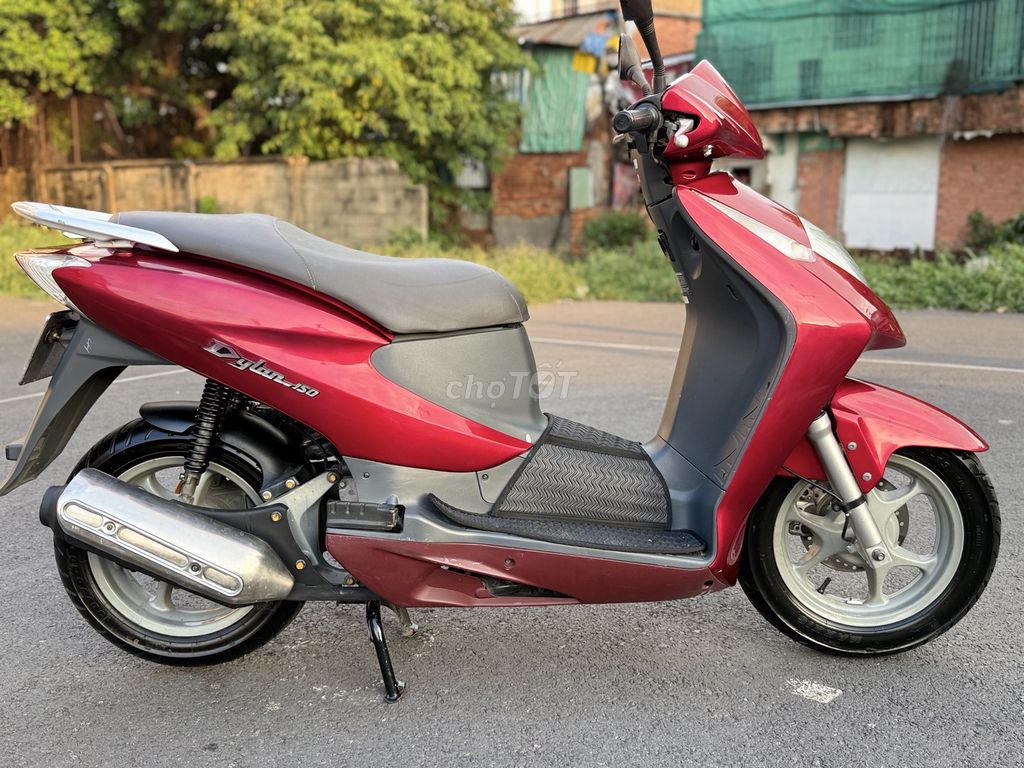Honda Dylan 2006 - ảnh 4