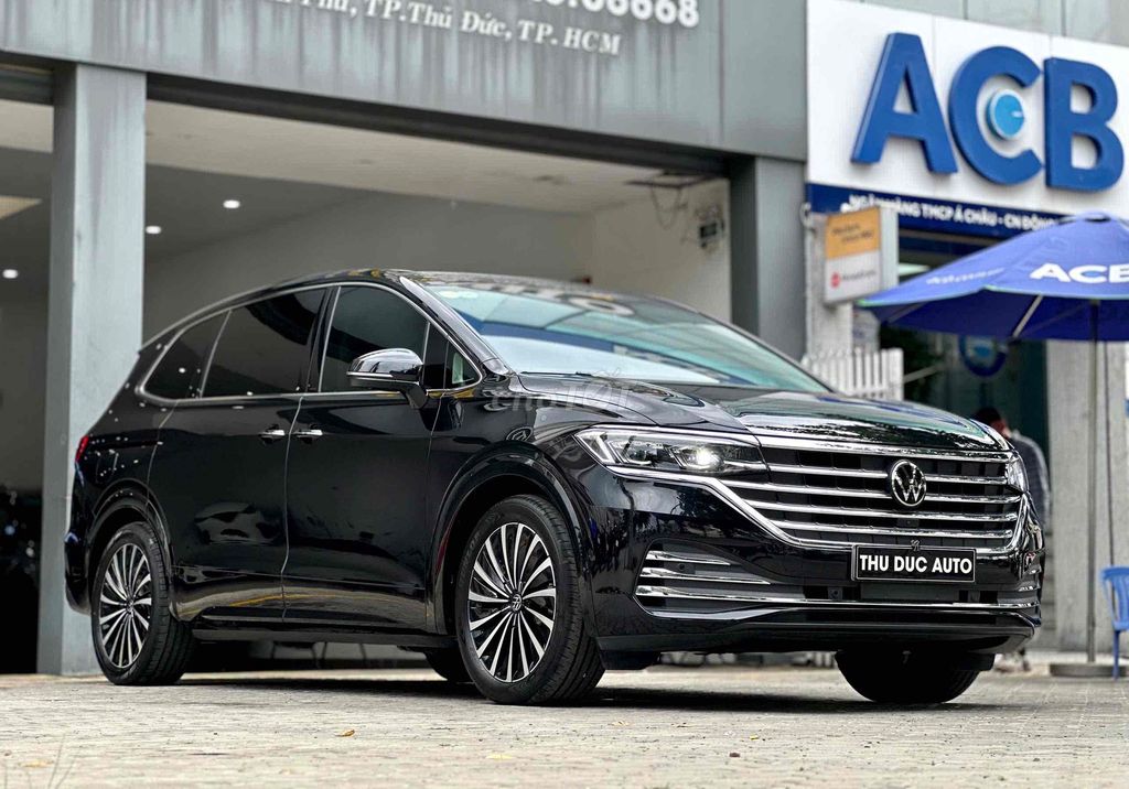 Volkswagen Viloran 2025 - ảnh 1