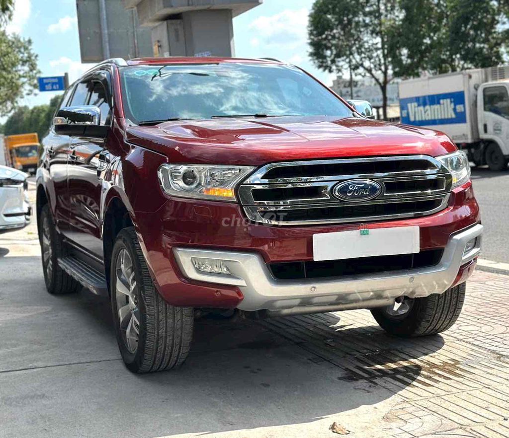Ford Everest 2017 - ảnh 2