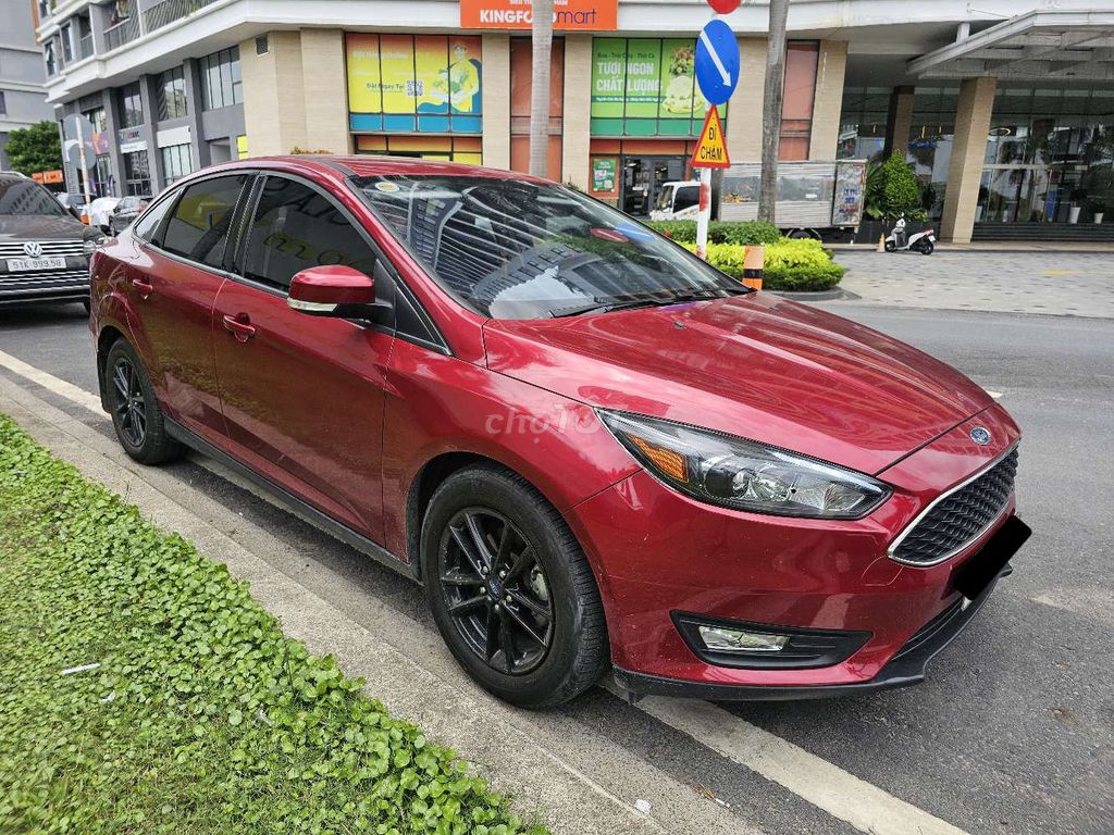 Ford Focus 2018 - ảnh 1