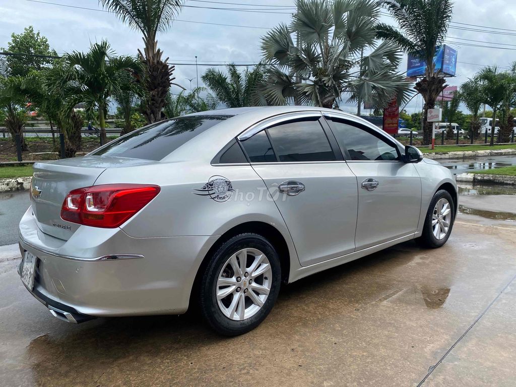 Chevrolet Cruze 2015 - ảnh 4
