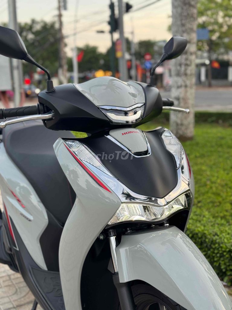 Honda SH 2025 - ảnh 3