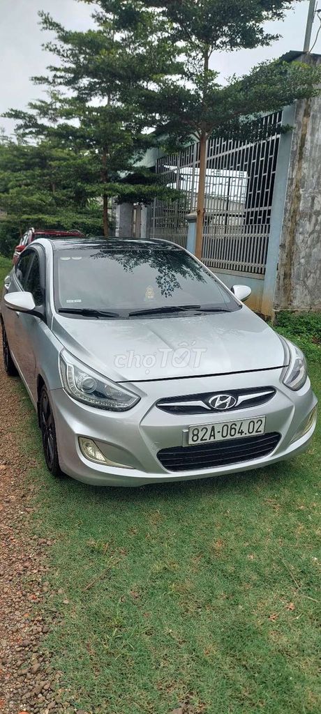 Hyundai Accent 2013 - ảnh 1