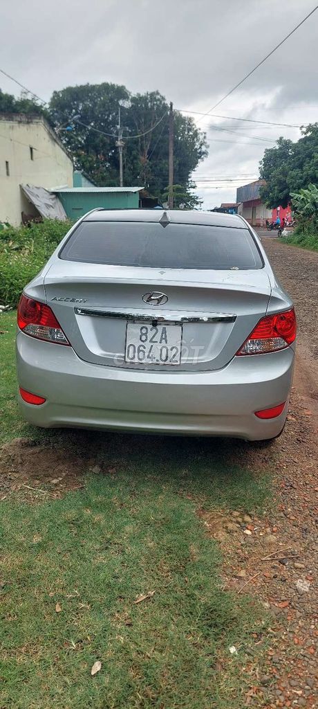 Hyundai Accent 2013 - ảnh 4