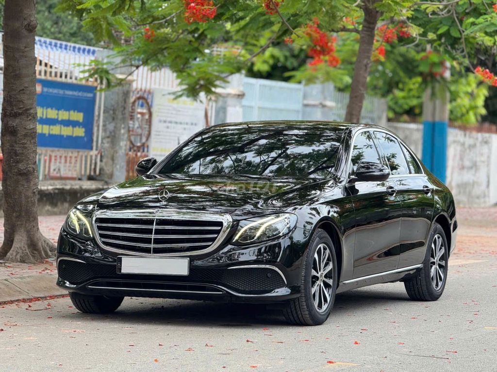 Mercedes-Benz 2019 - ảnh 3