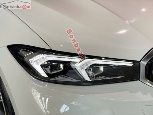 BMW 3 Series 320i Sport Line 2025 - ảnh 3
