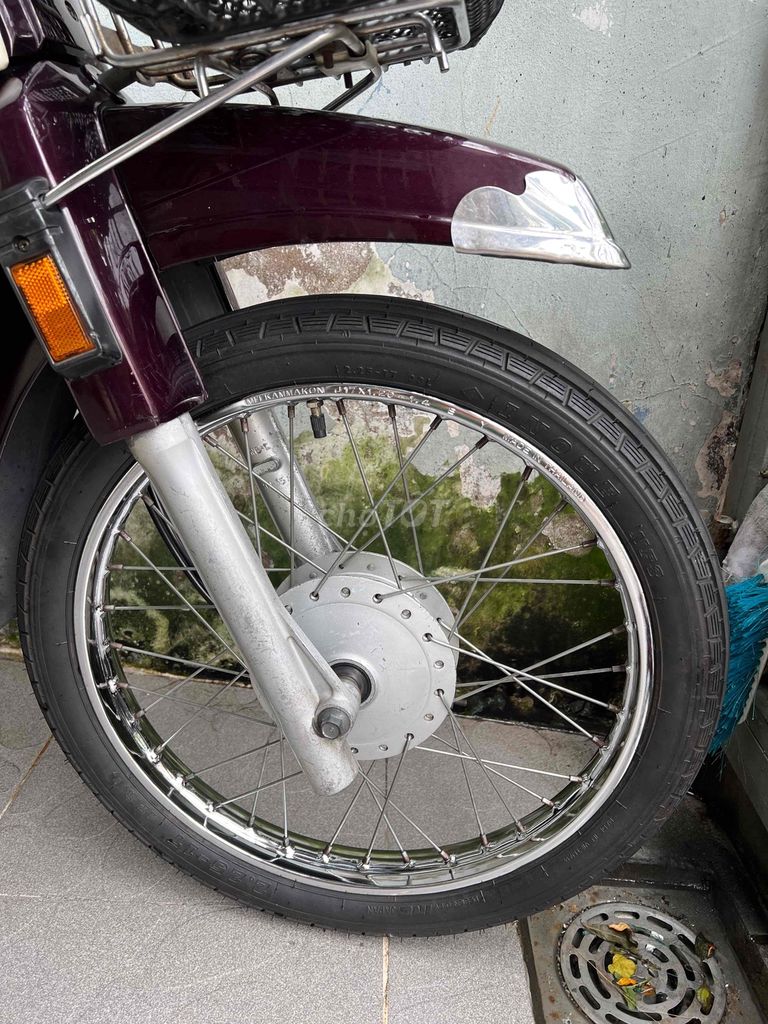 Honda Dream 1996 - ảnh 3