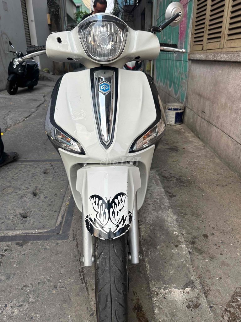 Piaggio 2018 - ảnh 1