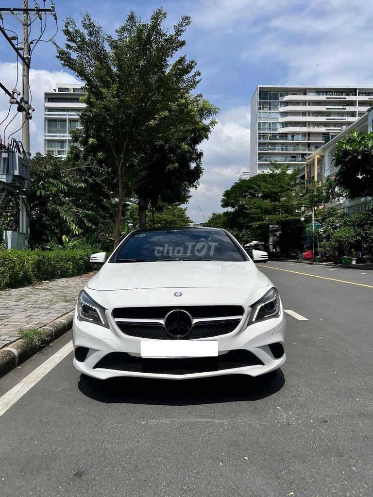 Mercedes-Benz - ảnh 1