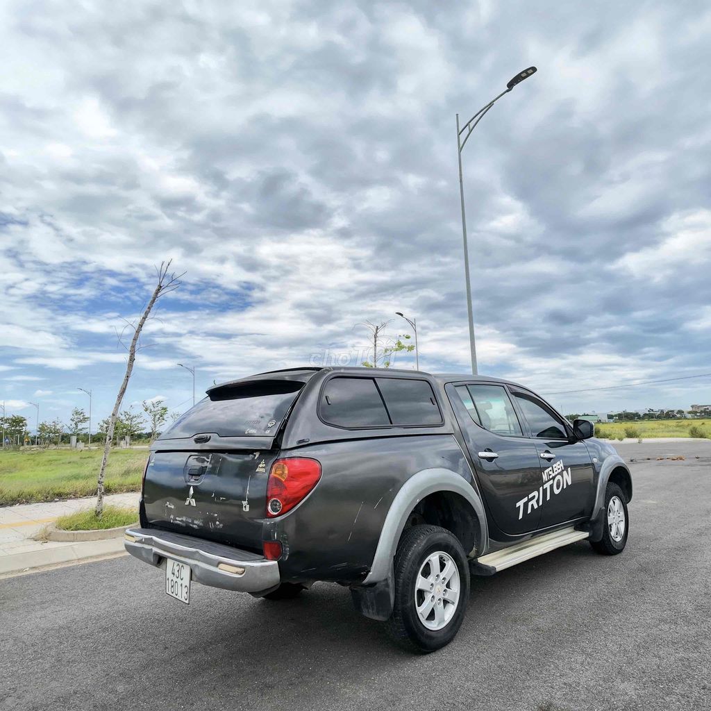 Mitsubishi Triton 2010 - ảnh 5