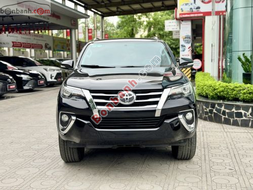 Toyota Fortuner 2.7V 4x4 AT 2017 - ảnh 2