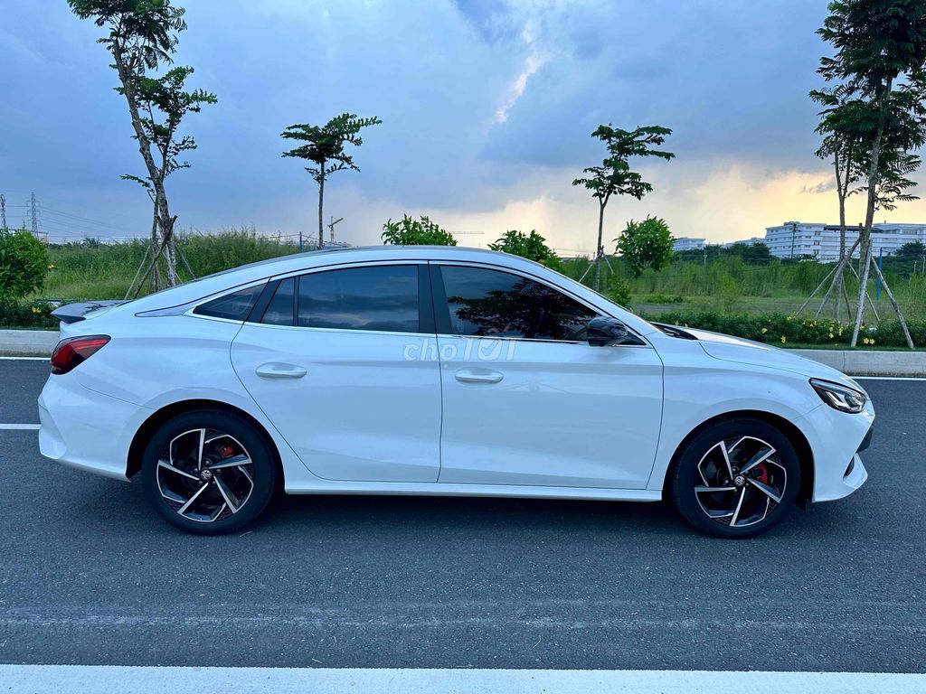MG 2022 - ảnh 4