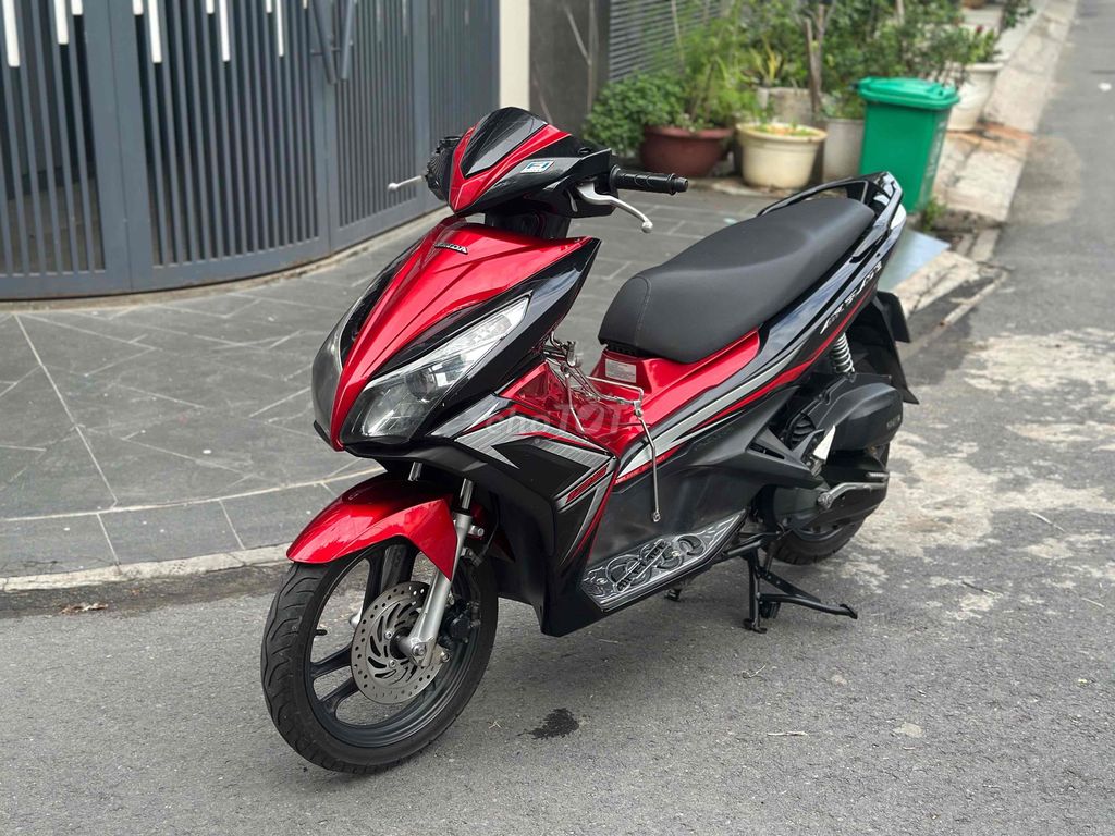 Honda Air Blade 2014 - ảnh 1
