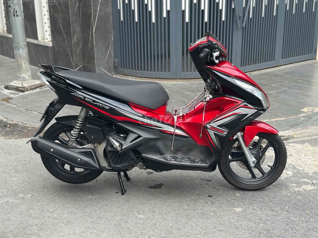 Honda Air Blade 2014 - ảnh 2