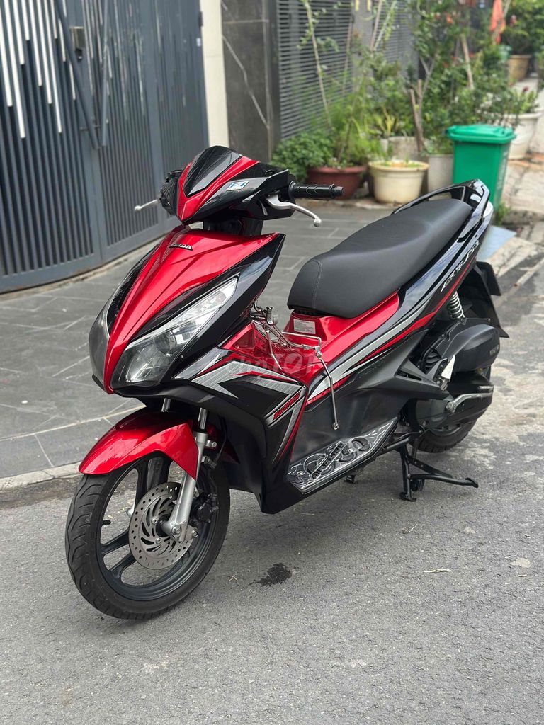 Honda Air Blade 2014 - ảnh 3