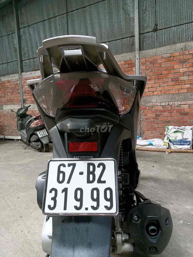 Honda SH 2018 - ảnh 1