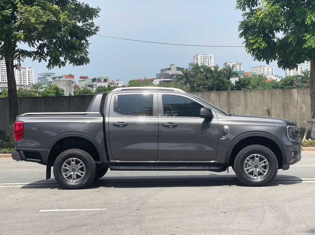Ford Ranger XLS 2.0L 4x2 AT 2024 - ảnh 3