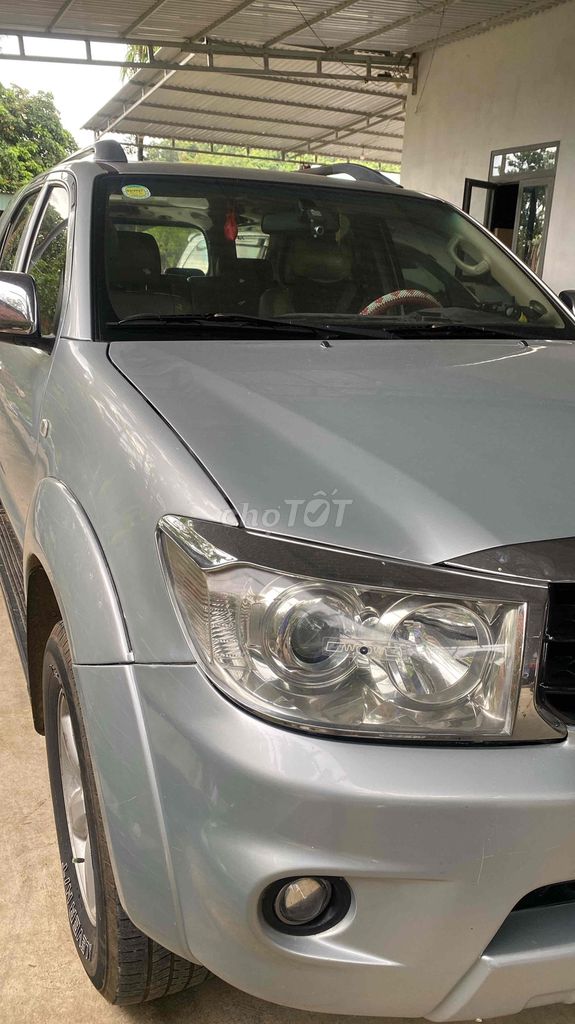 Toyota Fortuner 2.5G 2009 - ảnh 5