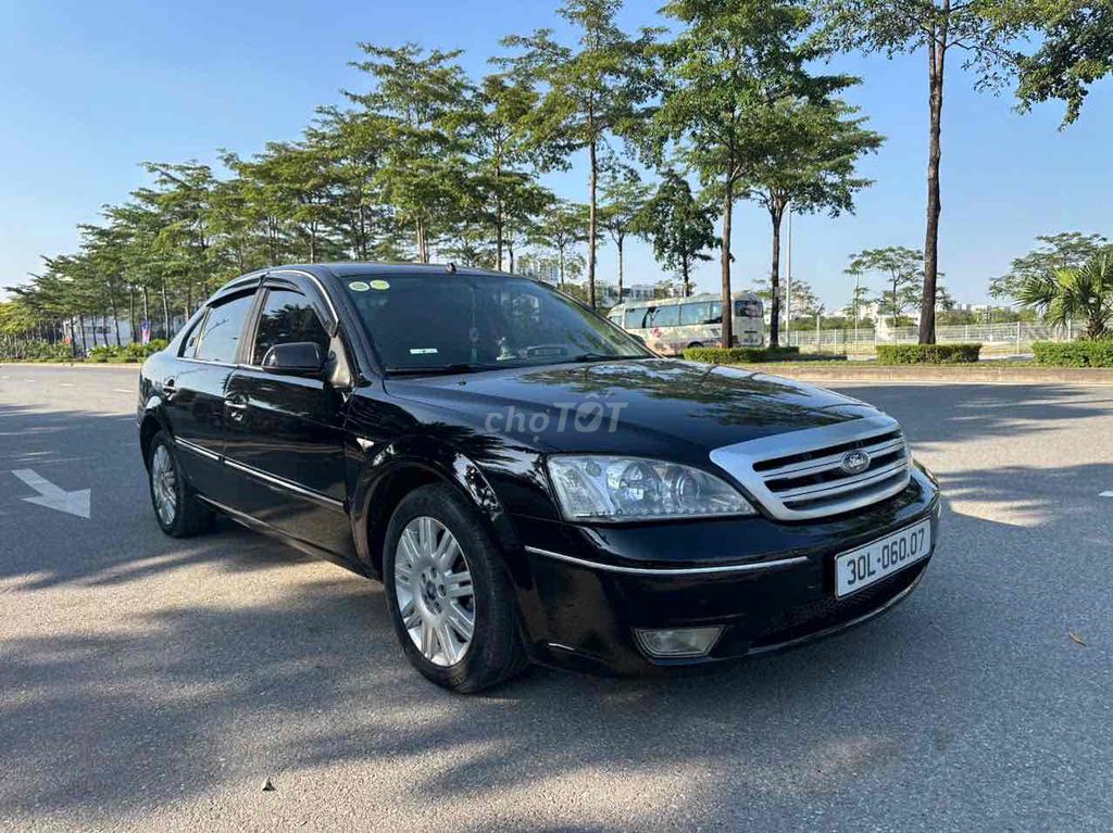Ford Mondeo 2004 - ảnh 1