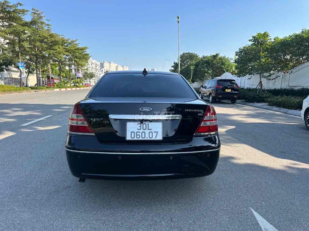 Ford Mondeo 2004 - ảnh 5
