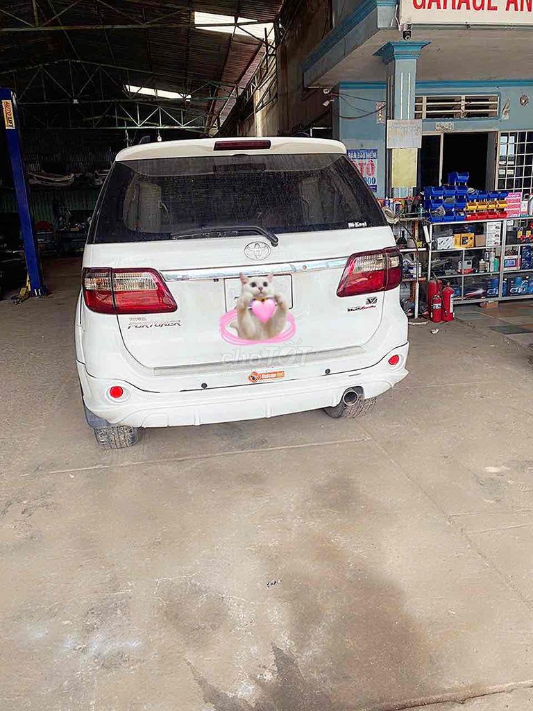 Toyota Fortuner 2012 - ảnh 4