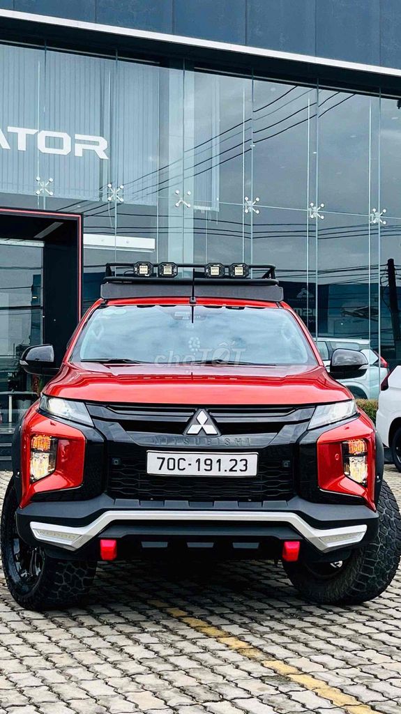 Mitsubishi Triton 2022 - ảnh 1