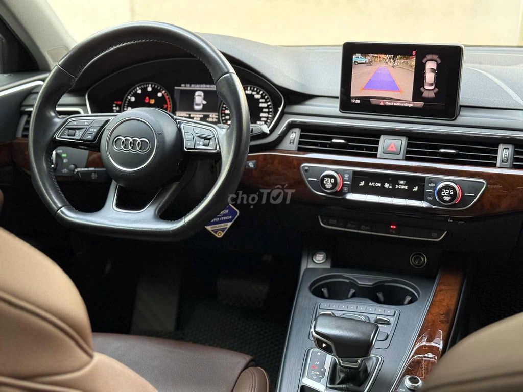 Audi A4 - ảnh 1