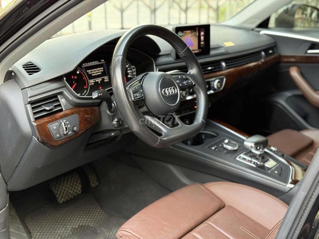 Audi A4 - ảnh 2