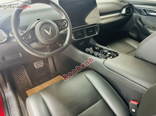 VinFast VF8 Eco AWD 2023 - ảnh 4