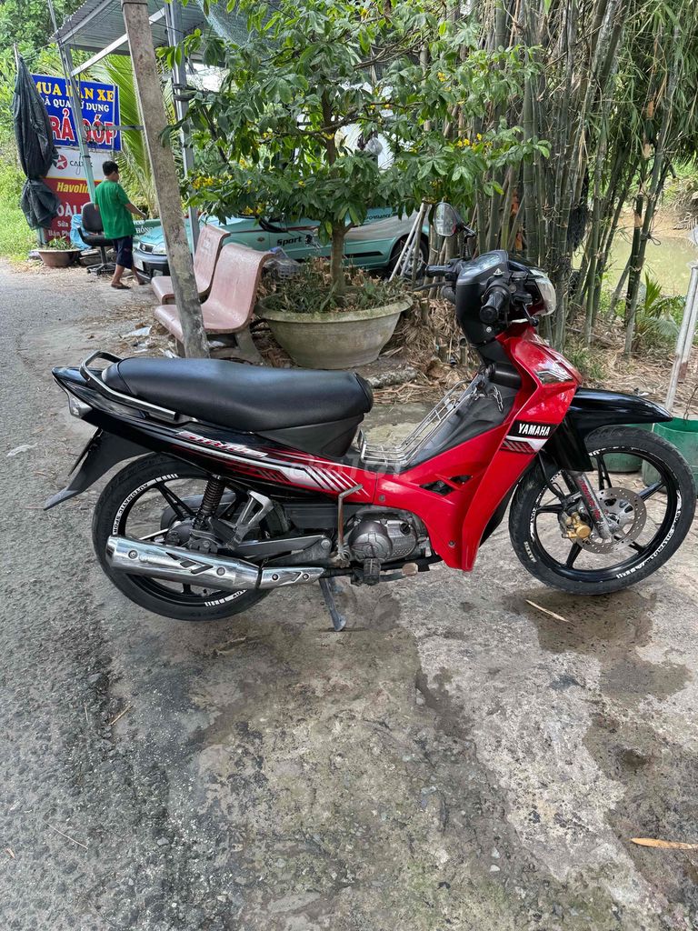 Yamaha Sirius 2012 - ảnh 3