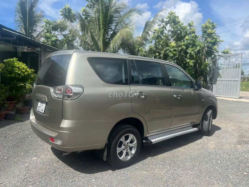 Mitsubishi Zinger 2008 - ảnh 4