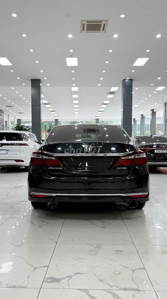 Honda Accord 2018 - ảnh 3