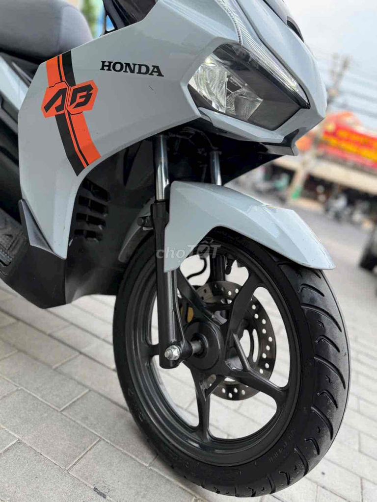 Honda Air Blade 2023 - ảnh 2