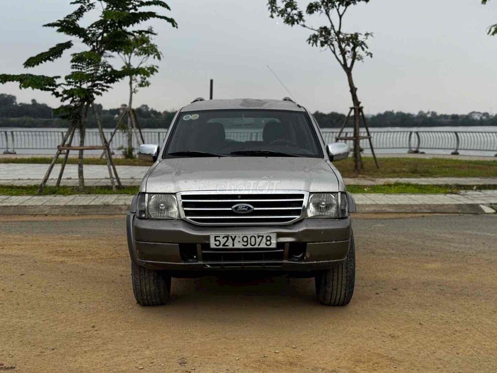 Ford Everest 2006 - ảnh 3