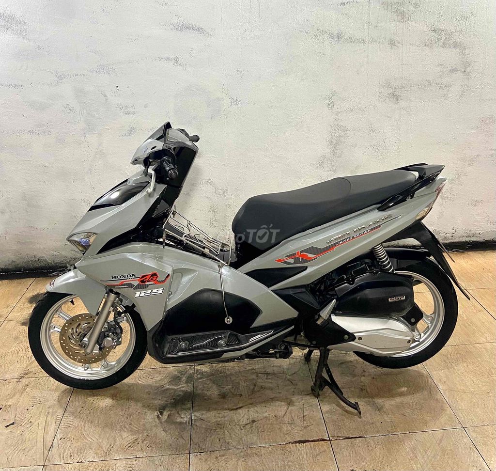 Honda Air Blade 2016 - ảnh 2