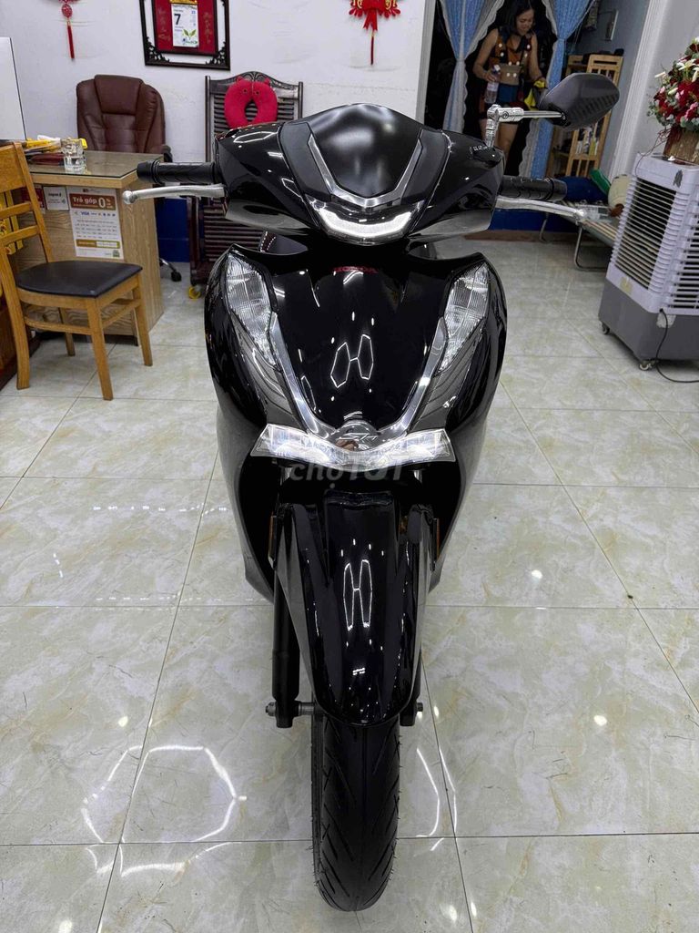Honda SH 2022 - ảnh 1
