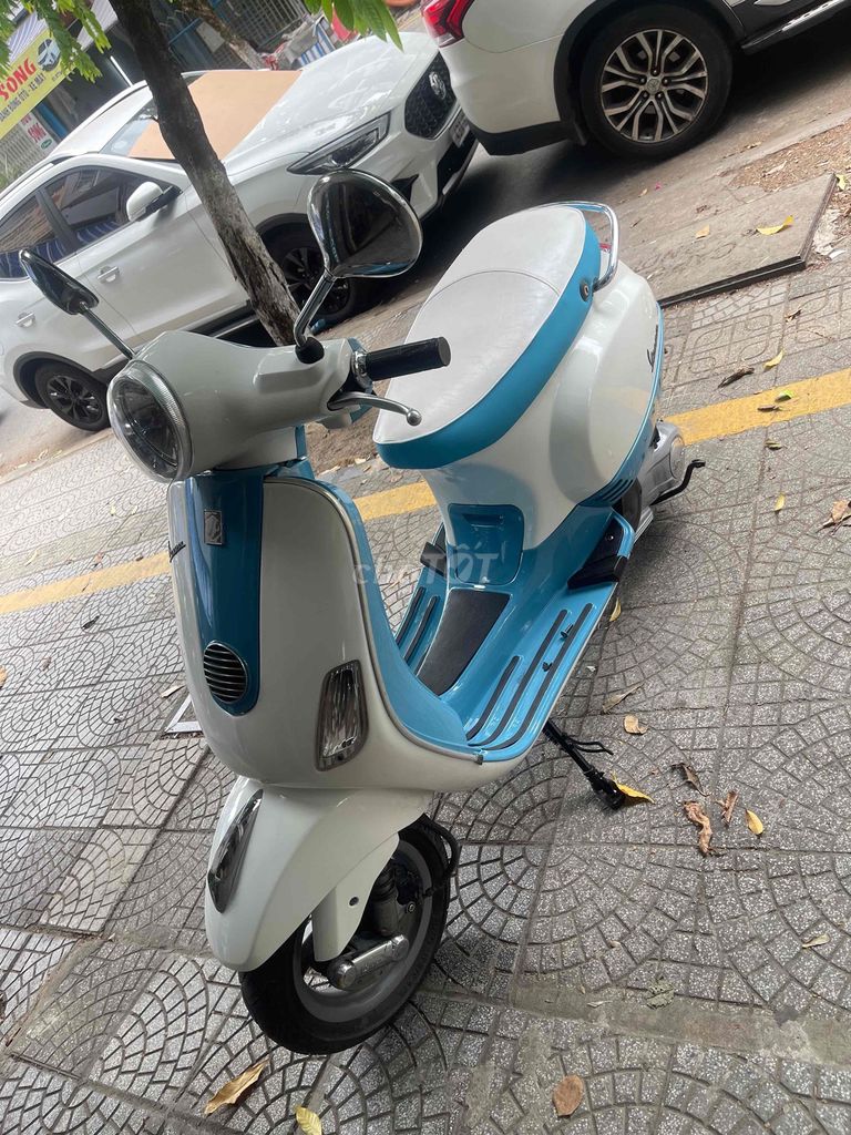 Piaggio Vespa 2013 - ảnh 3