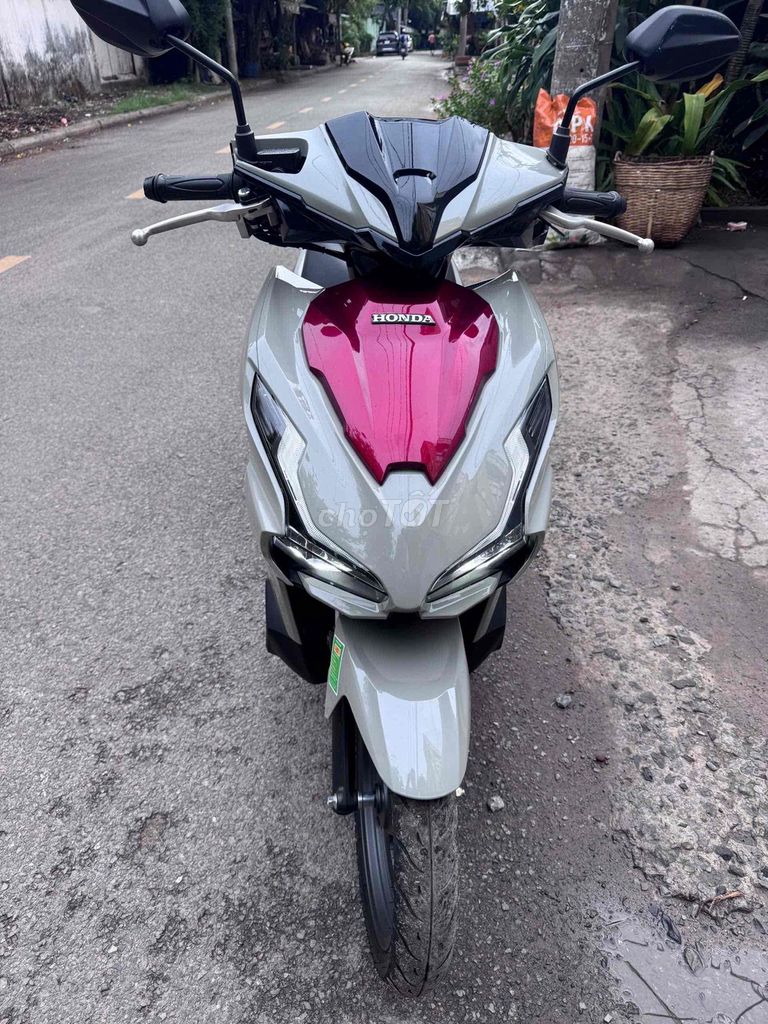 Honda Air Blade 2025 - ảnh 1