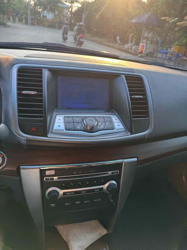 Nissan Teana - ảnh 3