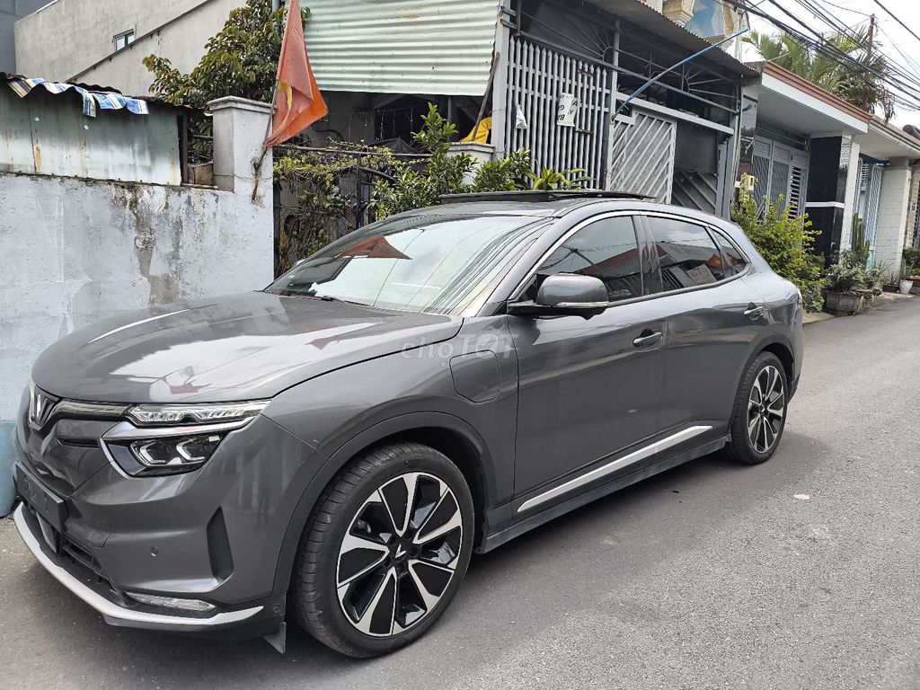 VinFast VF8 Plus 2023 - ảnh 5