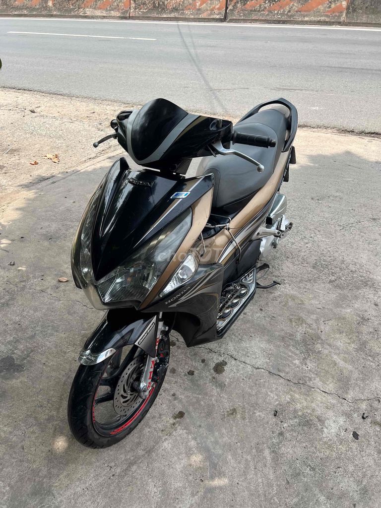 Honda Air Blade 2012 - ảnh 1