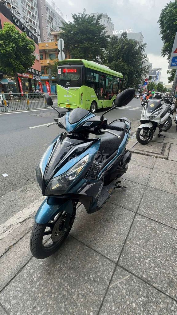 Honda Air Blade 2014 - ảnh 4