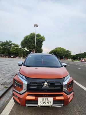 Mitsubishi Xpander Cross - ảnh 1