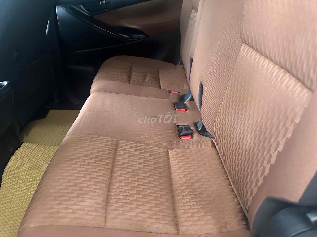 Toyota Innova 2.0E 2018 - ảnh 4
