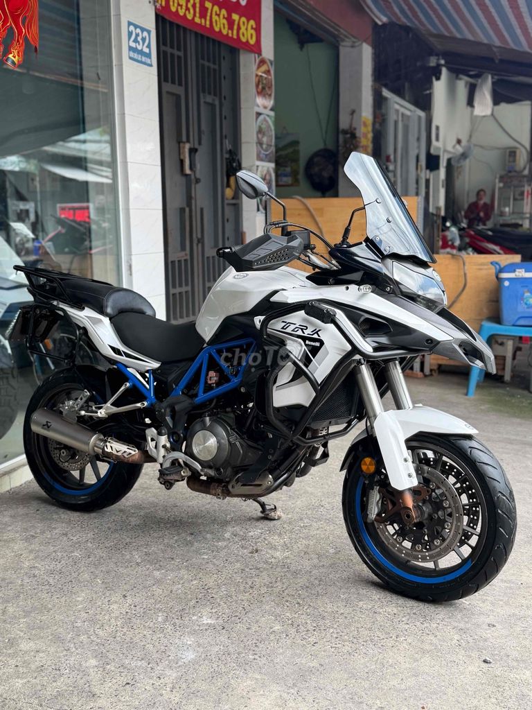 Benelli TRK 2018 - ảnh 1